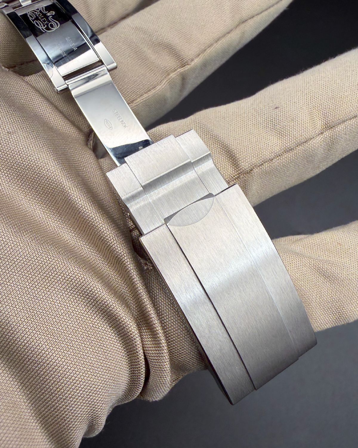 Rolex 136660