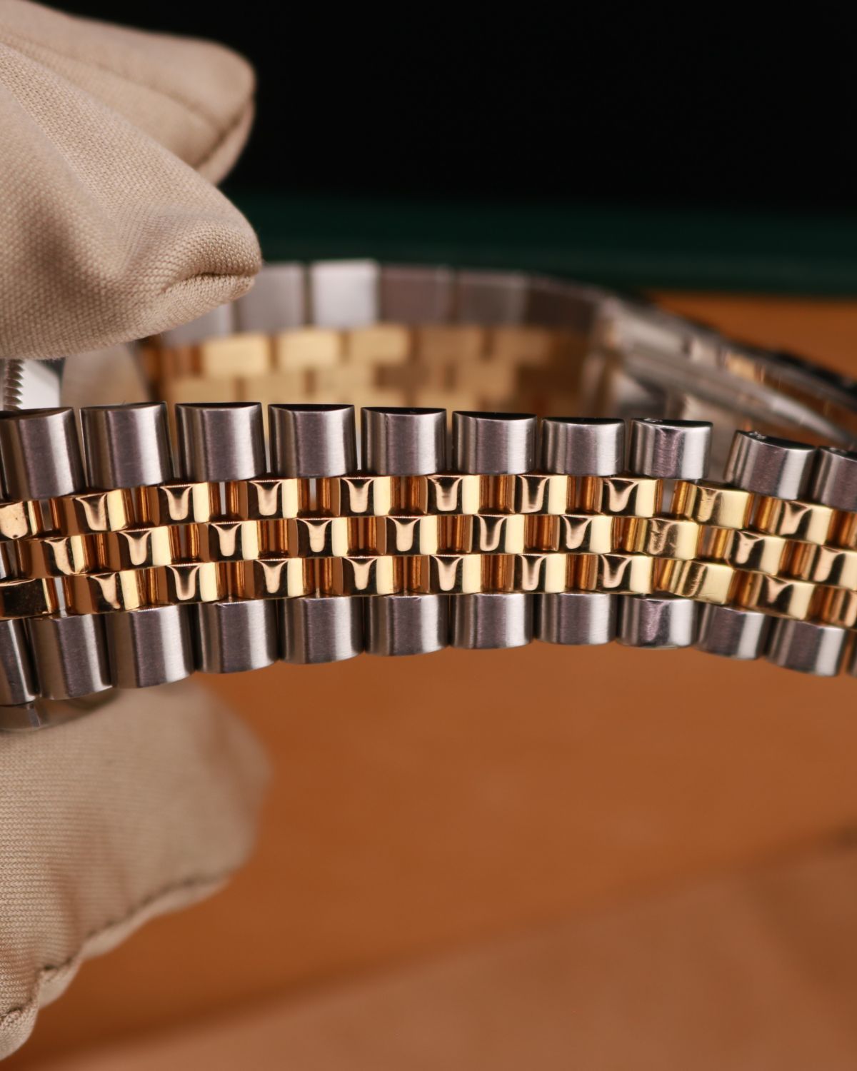 Rolex 16233