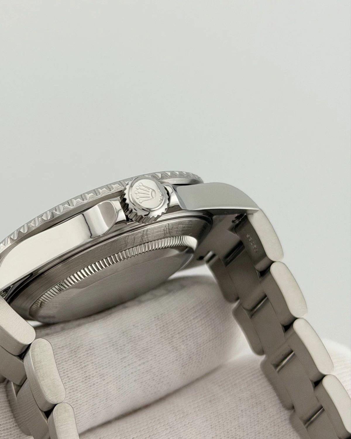 Rolex 16610LV
