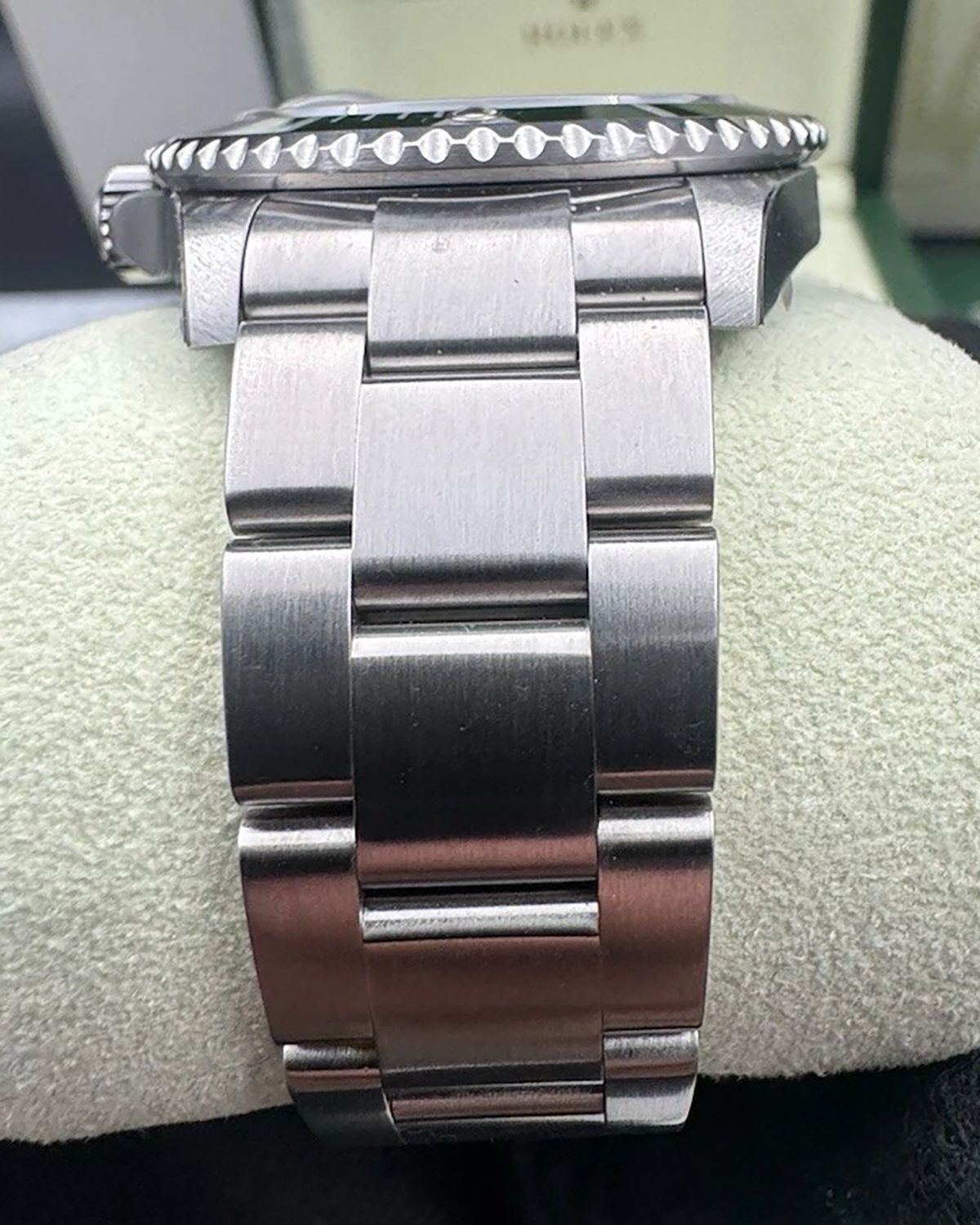 Rolex 16610V