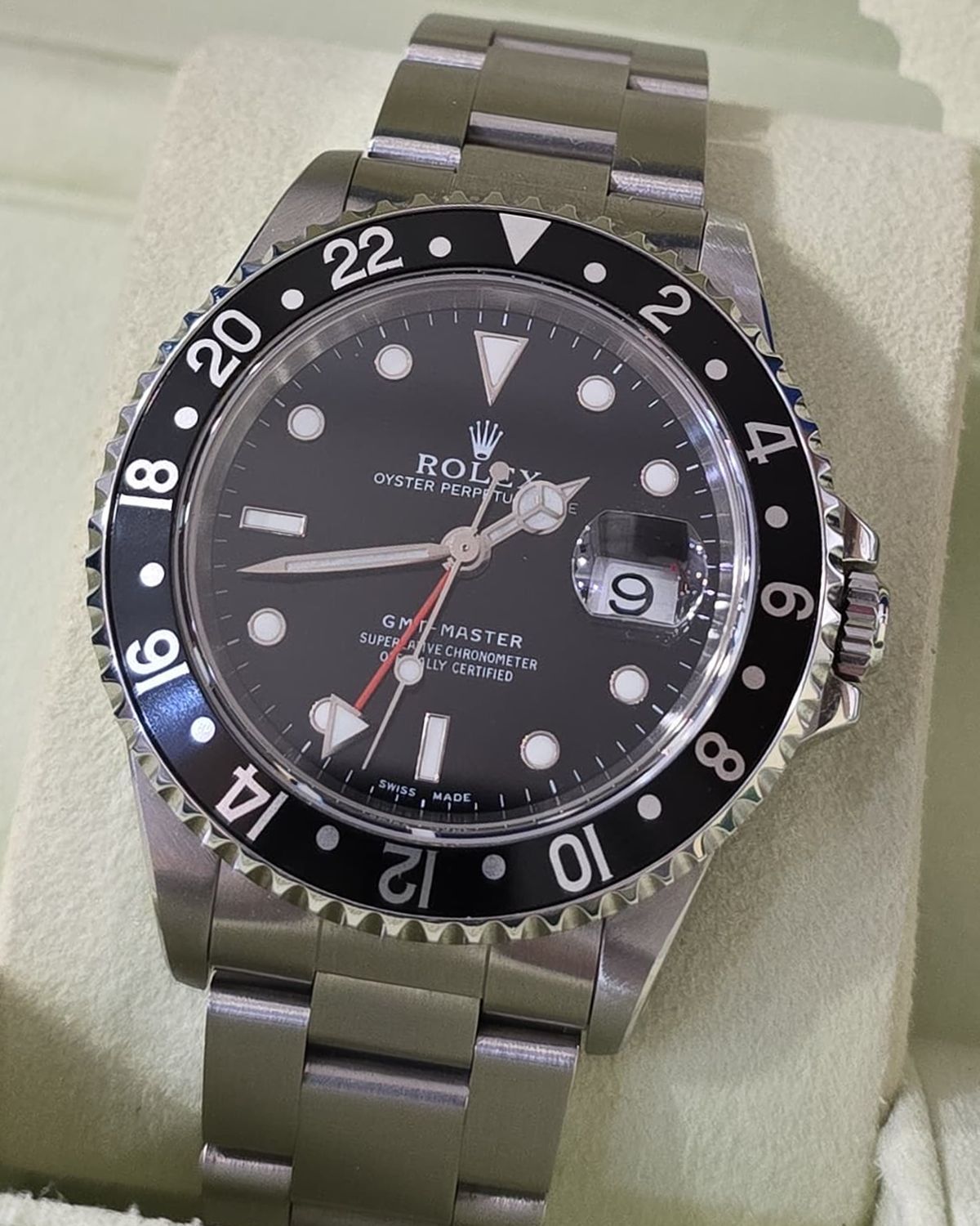 Rolex 16700