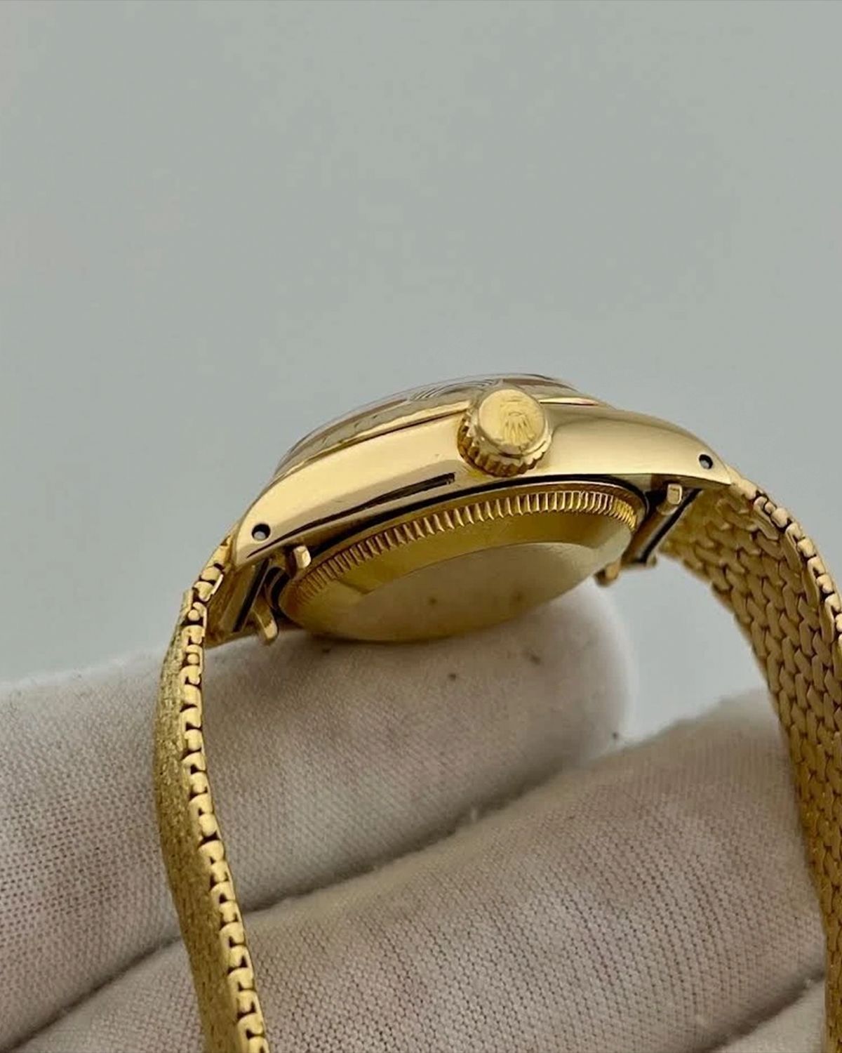 Rolex 6905